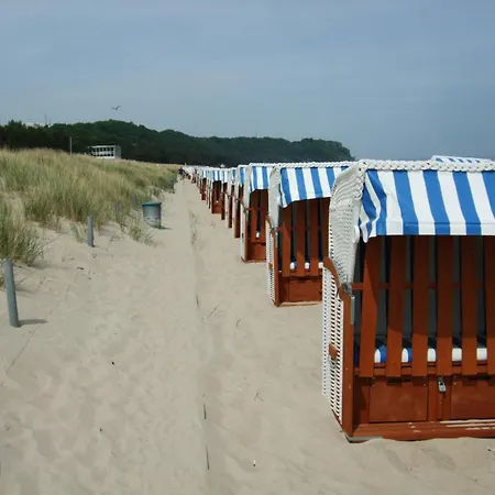 Hébergement de vacances Bernstein - *